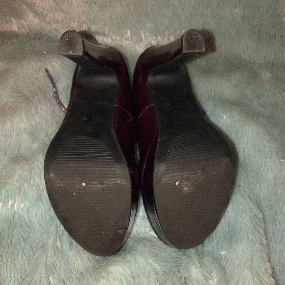 ‼️SOLD‼️Mary Jane Ankle G by Guess heels - Picture 2 of 2